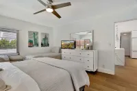 Ocean Breeze Villa 3 Bdr, Pool - 4-Star