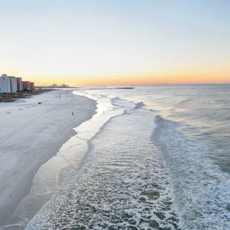 Stylish Beachfront Retreat ~ Gulf Views ~ Pools!