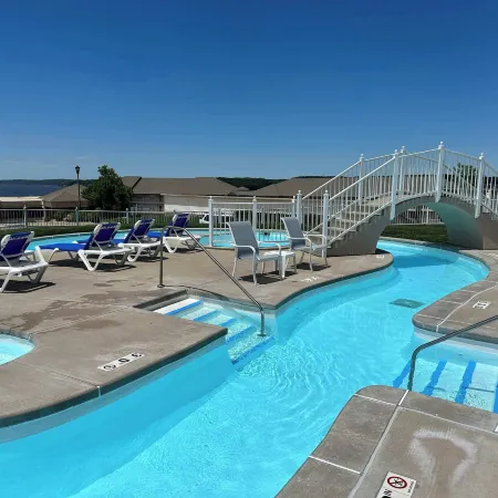 Panoramic Sunset Escape Waterfront Condo for 7!