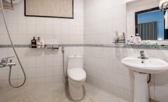 A25 Hotel - Doi Can 1