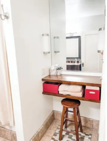 #4 Historic Downtown Apartment w/kitchen