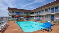 Motel 6 Saint George, SC – I-95 Hotels in Saint George