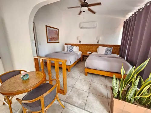 Buena Vista Oceanfront & Hot Springs Resort - 2 stjerner