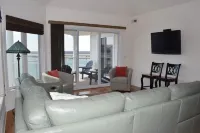 Sunset Bay Villa 315-WATERFRONT! Pool and Fishing Dock