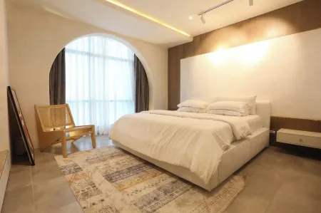 EMAAR LUXUAY 3 BEDROOM APARTMENT