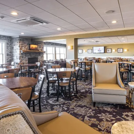 Amish View Inn & Suites