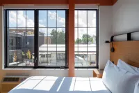 The Myriad Hotel Louisville, Tapestry Collection by Hilton - Kæledyr tilladt