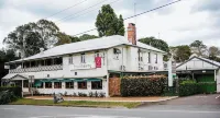 Maleny Hotel Hotels in Witta