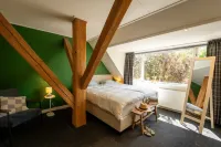 Groepshuis Voorhuis Boerderij Hotel a Terkaple