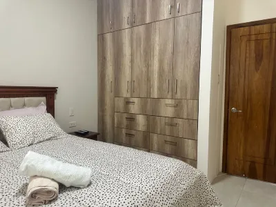 Mini depart. COMODO, in the safest and most exclusive area of Manta. Close to everything Hotels in 