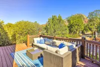 Mountain-View Deck: Bright Sedona Home - Maalaistalo
