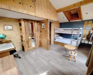 Spacious chalet with spa Hotels in Landry