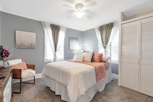 Charming 2-bedroom cottage with WiFi, AC in enjoyable Atlanta