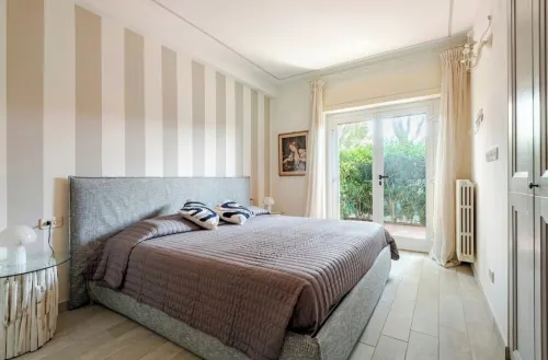 Vacation Home Within Walking Distance of the Sea and the Heart of Downtown Hotels in Campo nell'Elba