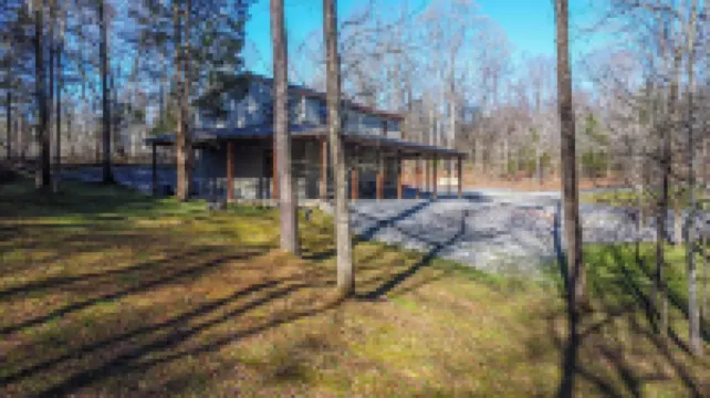 Mountain Cabin just off Lake Barkley in Kuttawa, KY