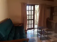 House in the middle of the mountain. Location 500mt from the river and the main avenue Colon Department 호텔