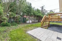 Stylish 4BR House close to DT