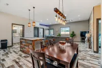 Raccoon Lake Retreat