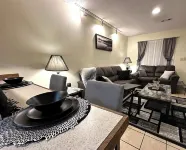 Charming 2-bedroom unit centrally located near the heart of downtown Greensboro