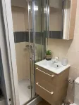 Independent Cozy Room