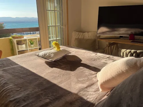 Exceptional duplex overlooking the Port of La Madrague, Sunset Evening