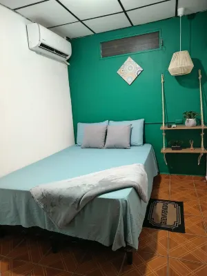 Pacific Room, El Tunco Beach