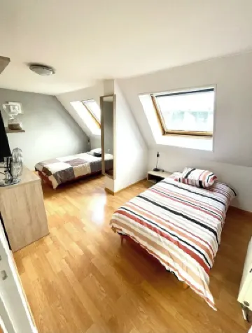 Au Coeur du Champagne, Découvrez un Logement Spacieux et Lumineux !