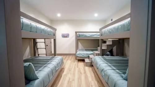 Beautiful views with lake access and zero stairs to the water!