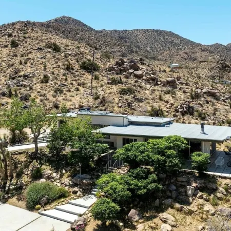Midcentury Oasis on 5 Private Acres Near Park
