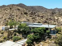 Midcentury Oasis on 5 Private Acres Near Park - 4-Star