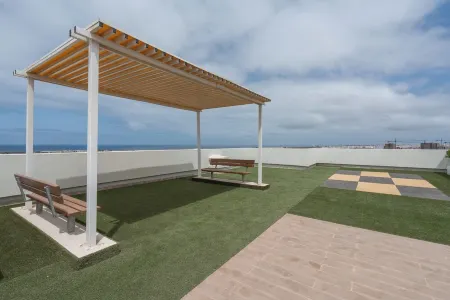 Elegant and Bright Studio