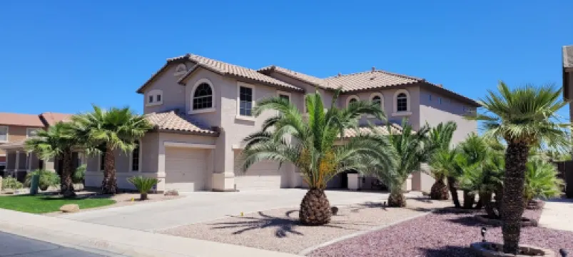 Large Beautiful Golf Course Home with Backyard Oasis!