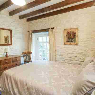 Royal Oak Farm Cottage Rooms