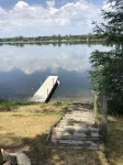 Lakeside house with room to roam