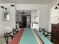 Maison Familiale, Proche de la Plage, du Port et du Marché ! Các khách sạn ở Saint-Denis-d'Oleron