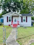 Charming 2-bedroom house in Pleasant Rossville with AC, WiFi, fenced in yard! Hotels in Rossville