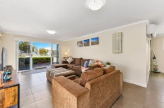 Holiday home ready for you to make memories.  Fantastic location.