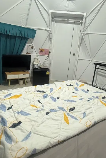 เต็นท์ดีลักซ์, 1 เตียงควีนไซส์, พาติโอ