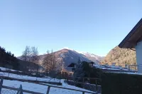 Apartment for 8 people in a quiet area in Pellizzano - Via G. Tomaselli, 6 Hotel a Pellizzano