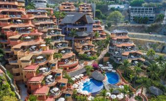 Hilton Grand Vacations Club Zihuatanejo Mexico
