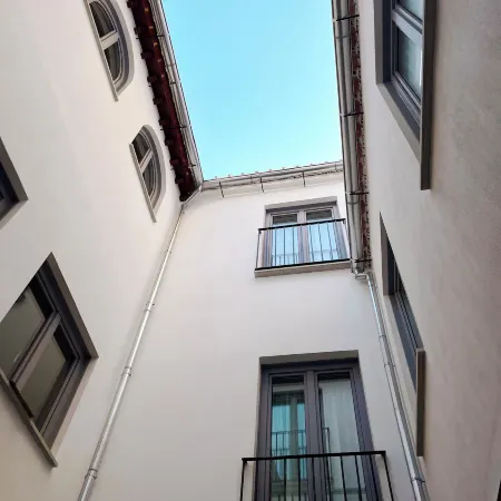 Feelathome Palacio de Álamos