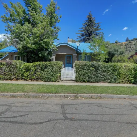 Charming Durango Home < Half-mi to Downtown!