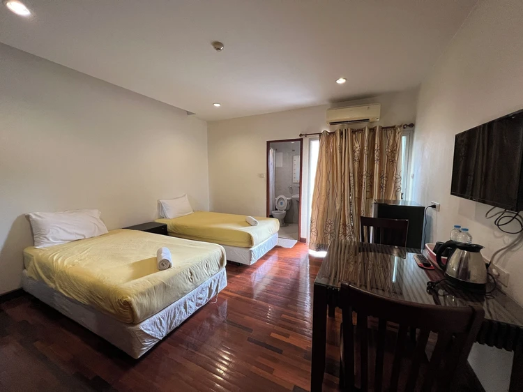 รูปภาพของKanavera House, Sriracha Hotel & Serviced Apartments โรงแรม คานาเวร่า เฮาส์ Si R