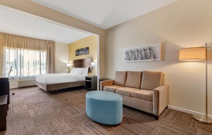 Sleep Inn & Suites