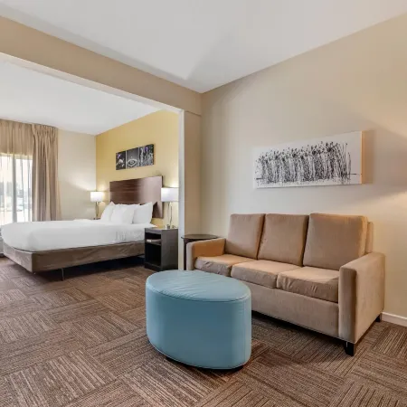 Sleep Inn & Suites
