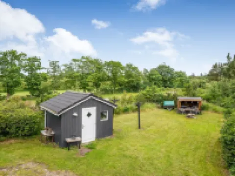 "Valentin" - 400m to the Fjord Hotels in Skjern