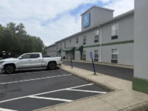 SureStay by Best Western Obetz Rickenbacker Airport Hotels in Obetz