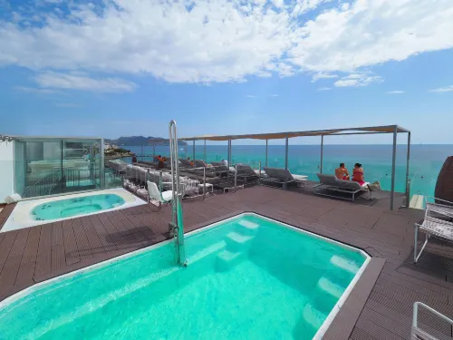 Kyrat Amarac Suites Hotels in Cala Millor