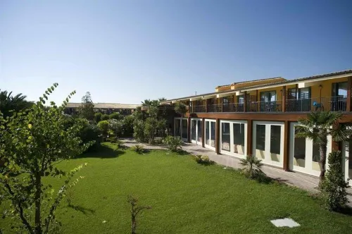 Centro Vacanze de Angelis Отели в г. Marcelli