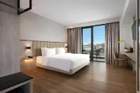 Hotel Santika Batam Hotels near Kebun vinca import May